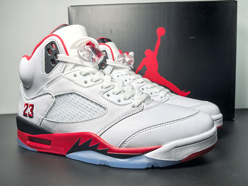 Air Jordan 5 “Fire Red Black Tongue”HQ7978-101