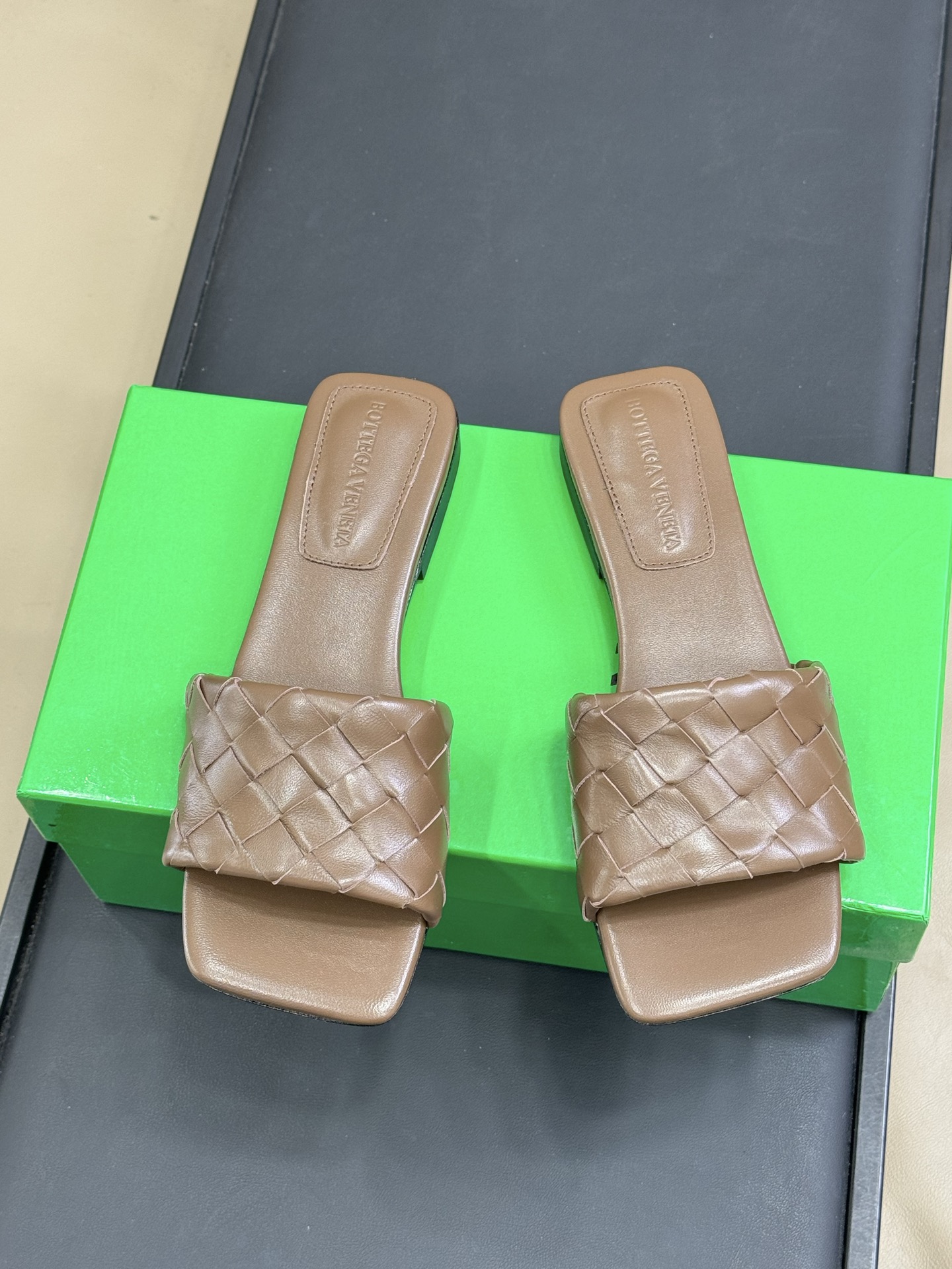 Bottega Venet* Slides(EU35-42)