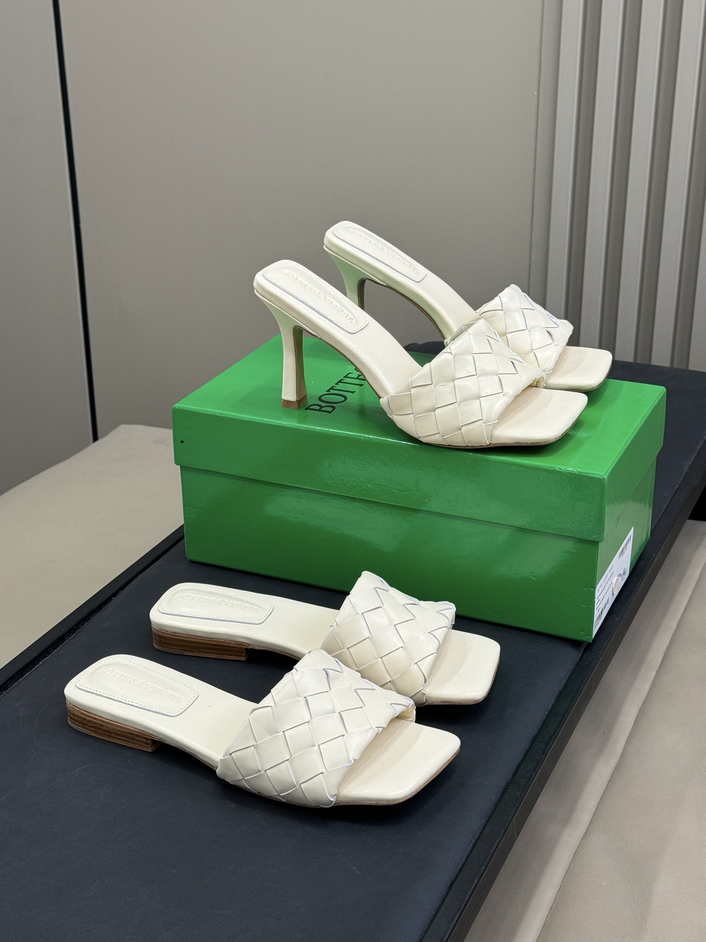 Bottega Venet* Slides(EU35-42)