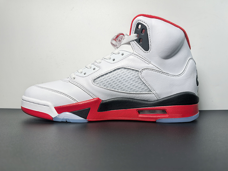 Air Jordan 5 “Fire Red Black Tongue”HQ7978-101