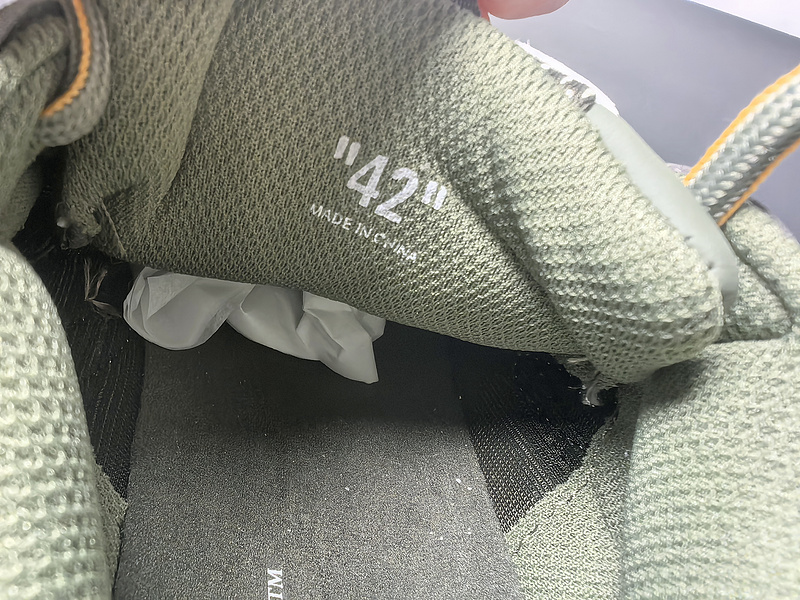 OffWhiteBe Right Back Military Green