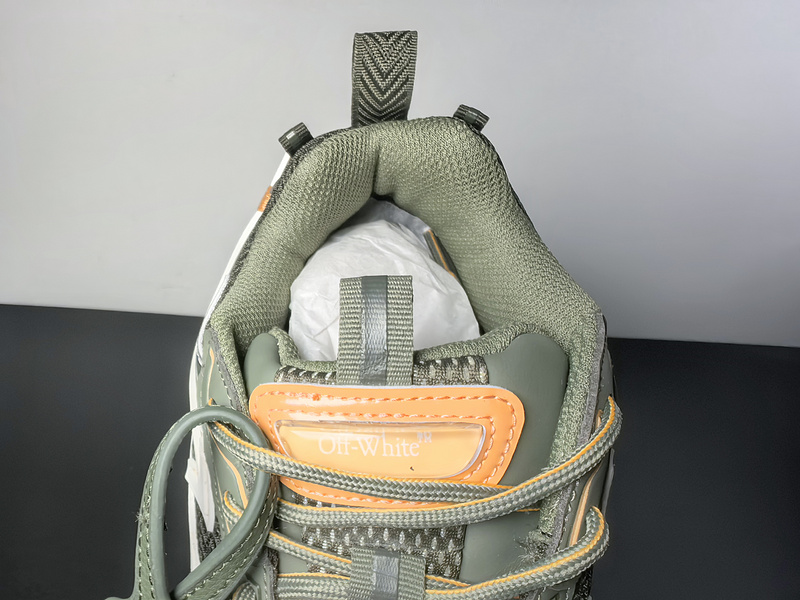 OffWhiteBe Right Back Military Green