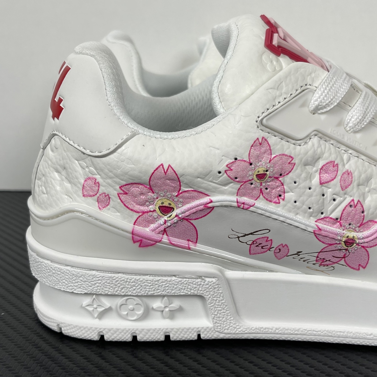 Louis Vuitton Trainer Sneakers(EU35-41)