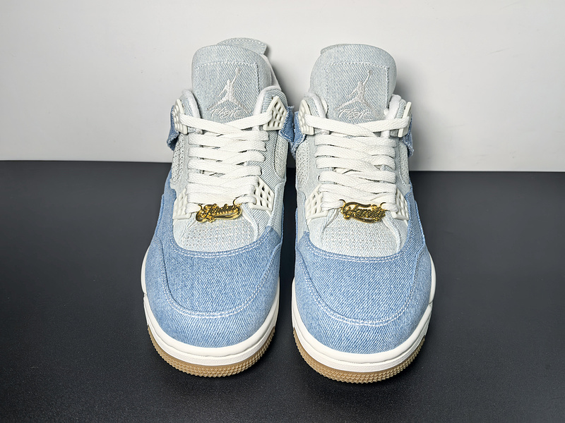 Air Jordan 4 Denim 