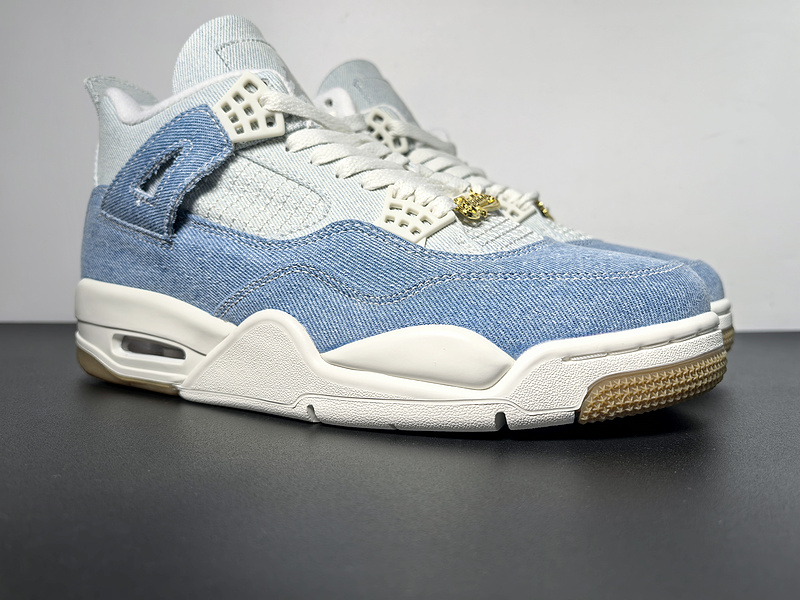 Air Jordan 4 Denim 