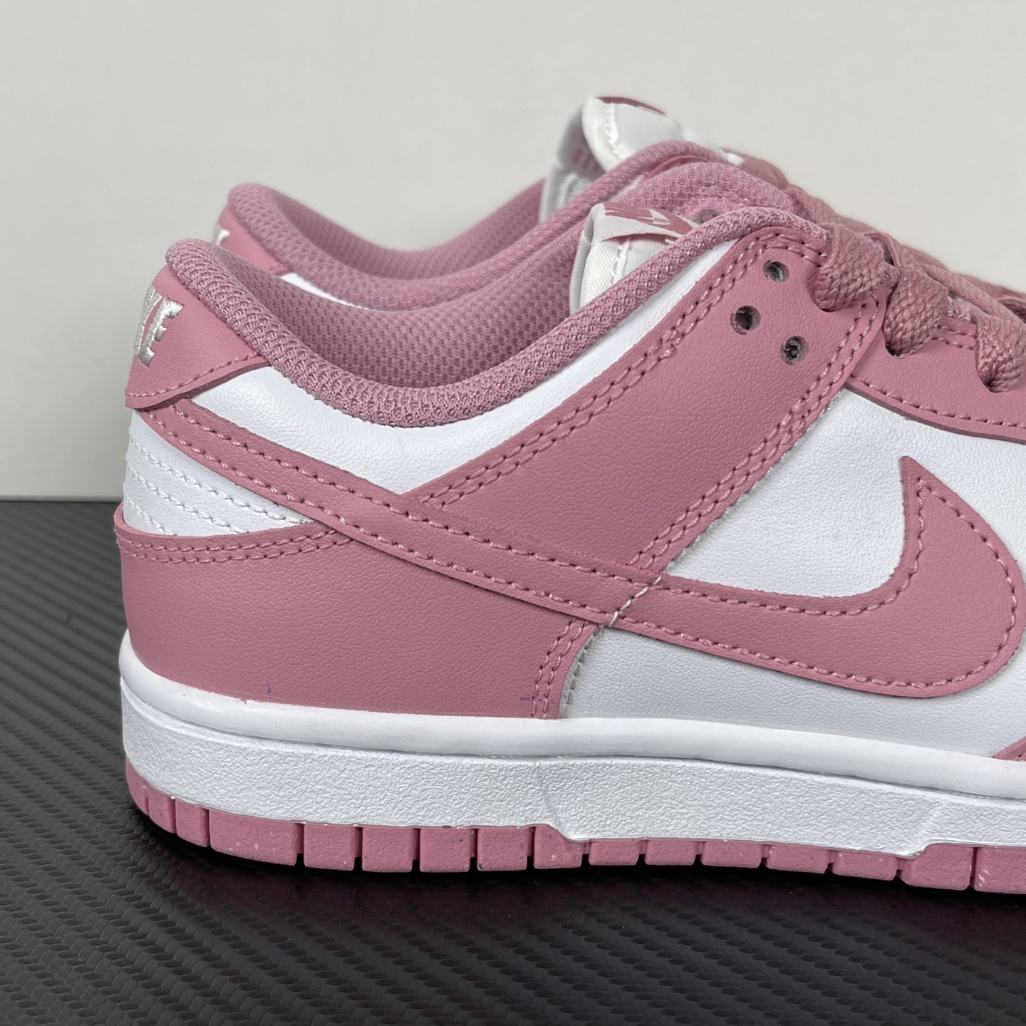 Nike Dunk Low DD1873-112