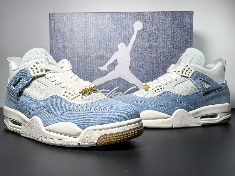 Air Jordan 4 Denim 