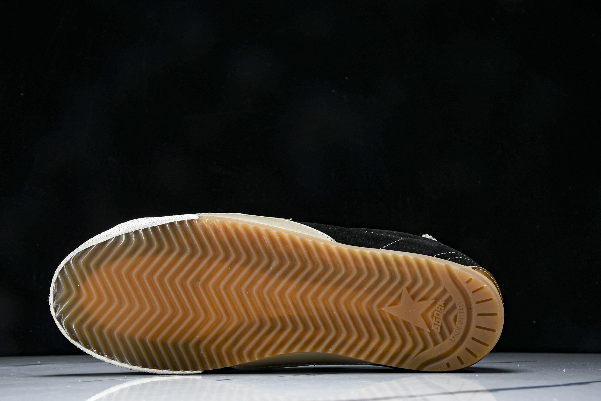 Golden Goose True Star 25s(EU35-45)