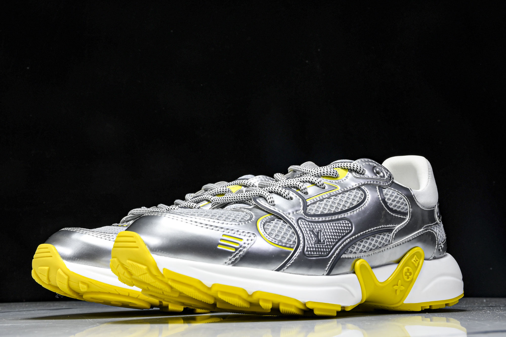 Lou*s Vuitton Olympia Sneakers(EU35-45)