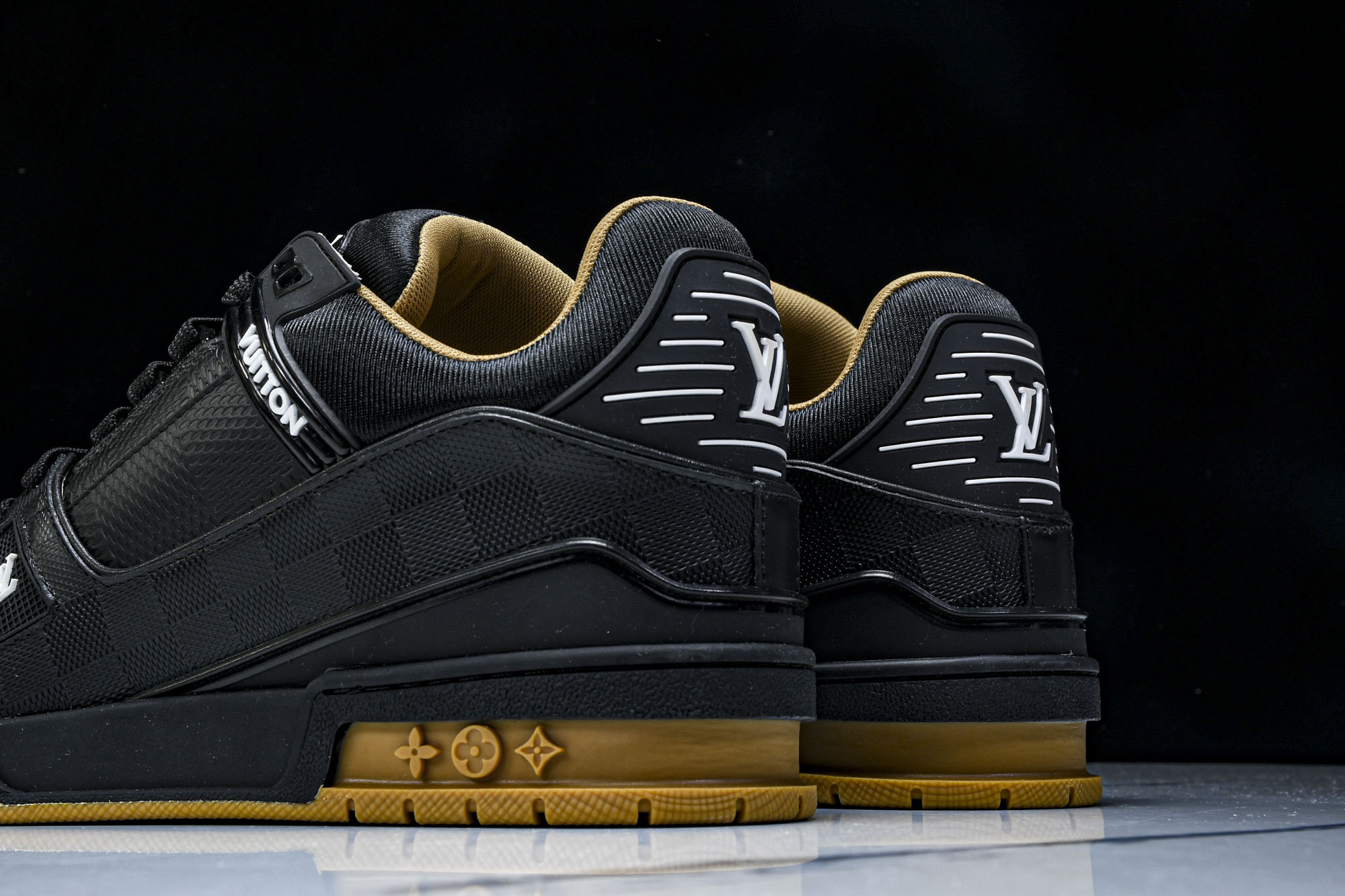 Lou*s Vuitton Trainer Sneakers(EU35-46)