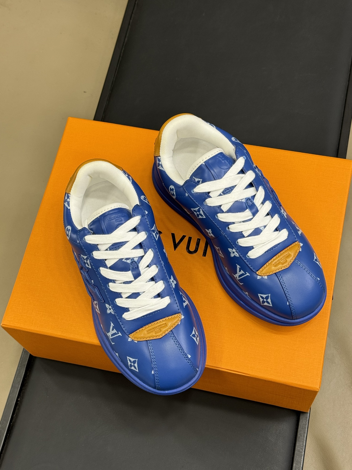 Lou*s Vuitton Buttersoft Sneakers(EU35-46)