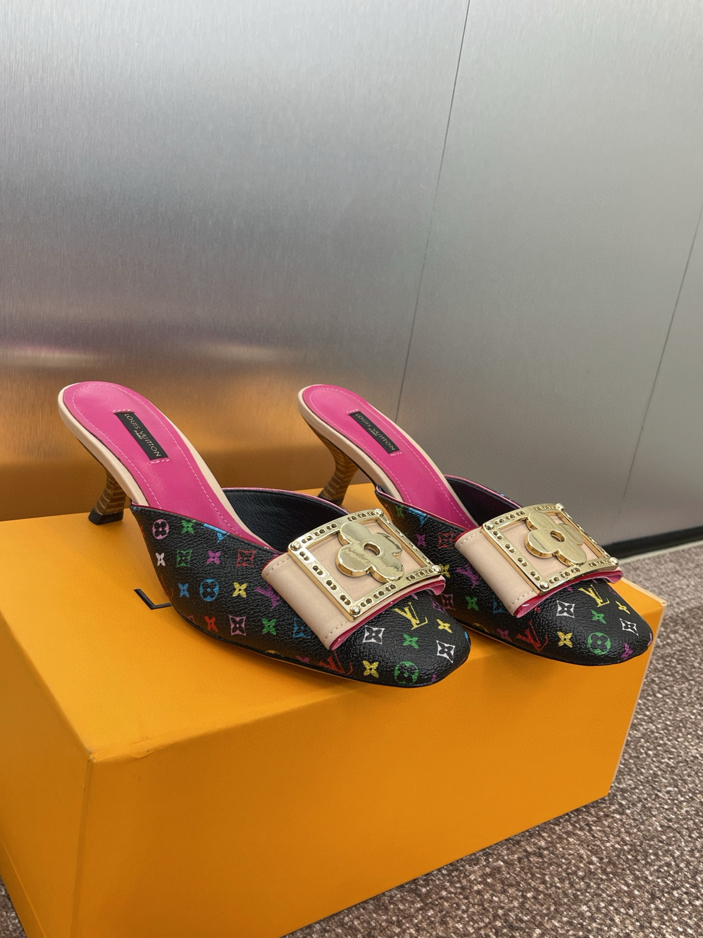 Louis Vuitton Slides-5.5CM(EU35-41)