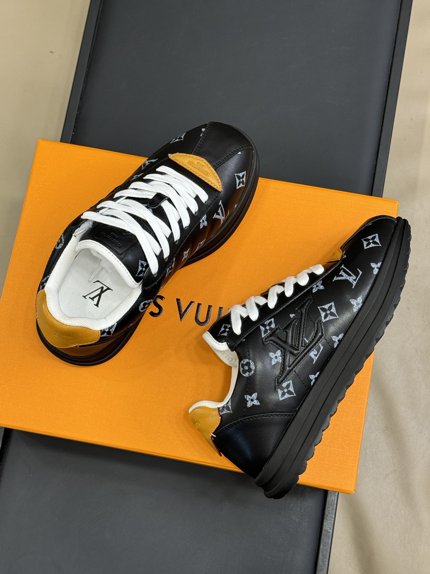 Lou*s Vuitton Buttersoft Sneakers(EU35-46)