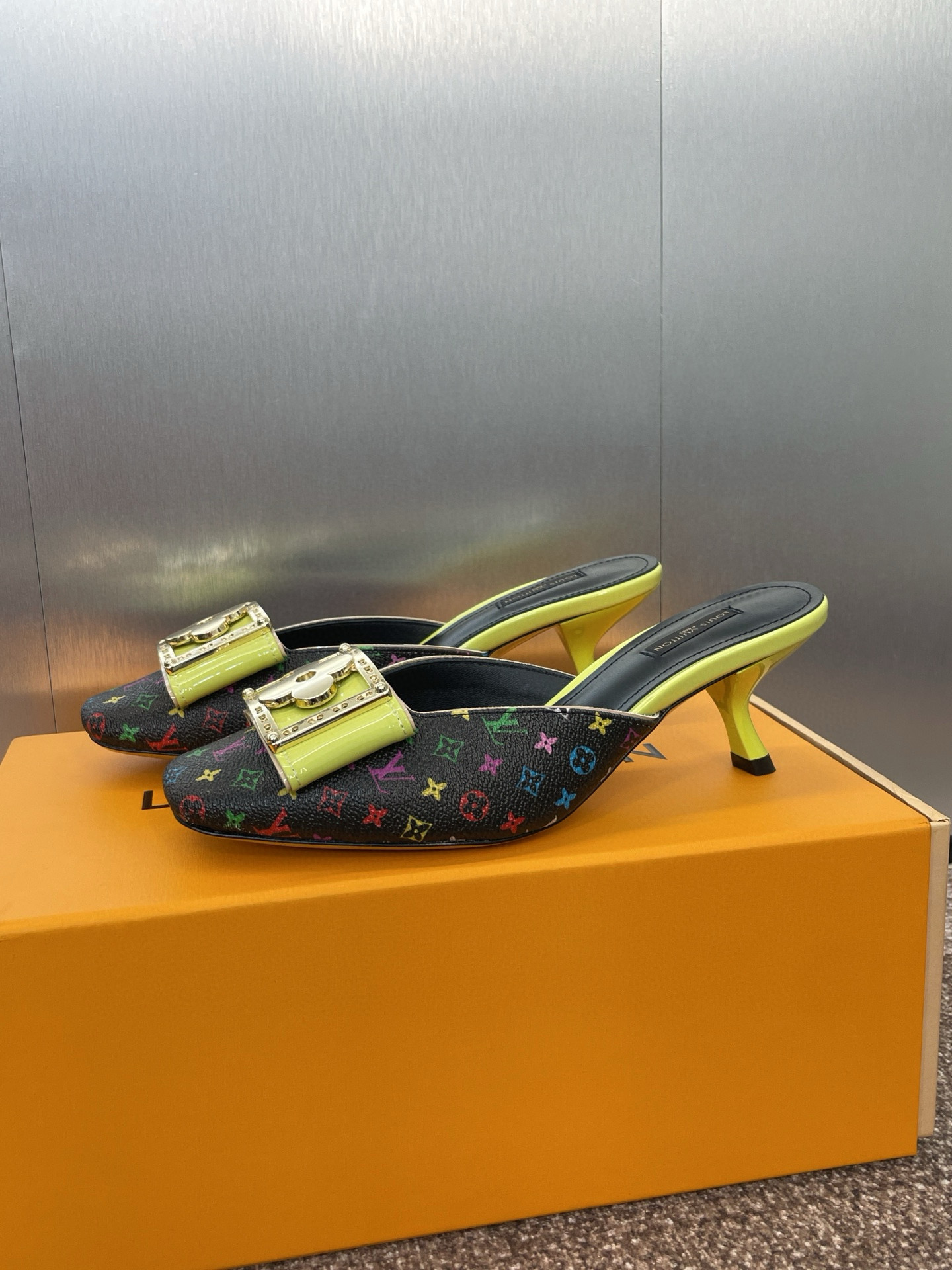 Louis Vuitton Slides-5.5CM(EU35-41)