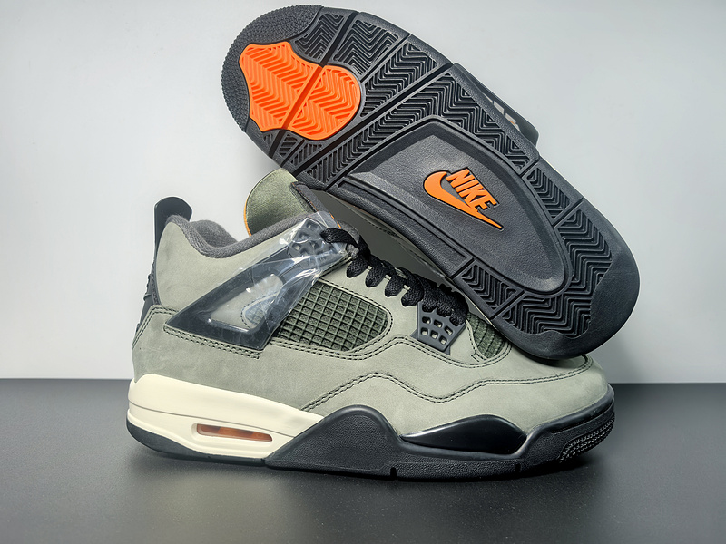 UNDEFEATED x Air Jordan 4 OG IB1519-200
