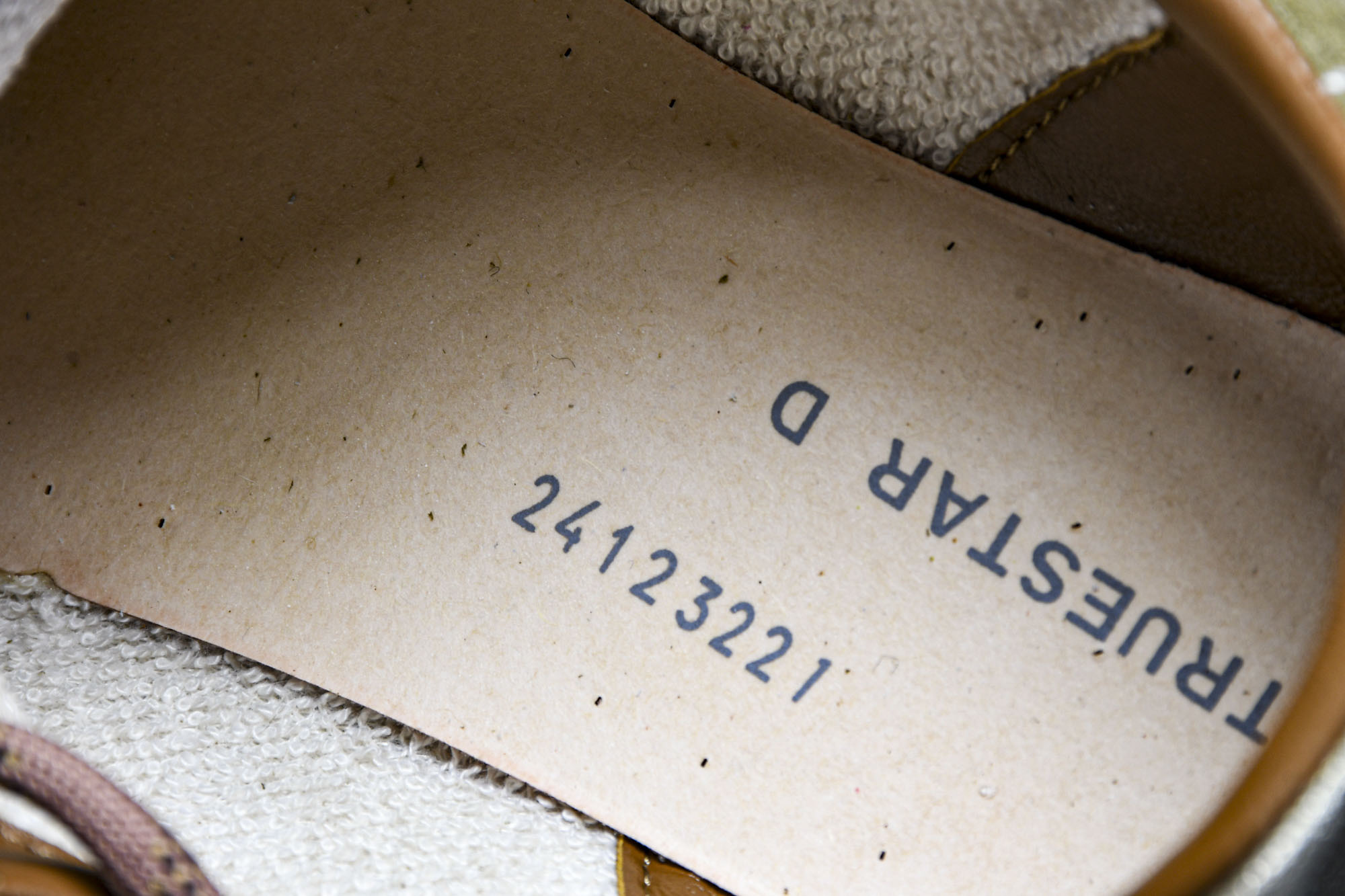 Golden Goose True Star 25s(EU35-45)