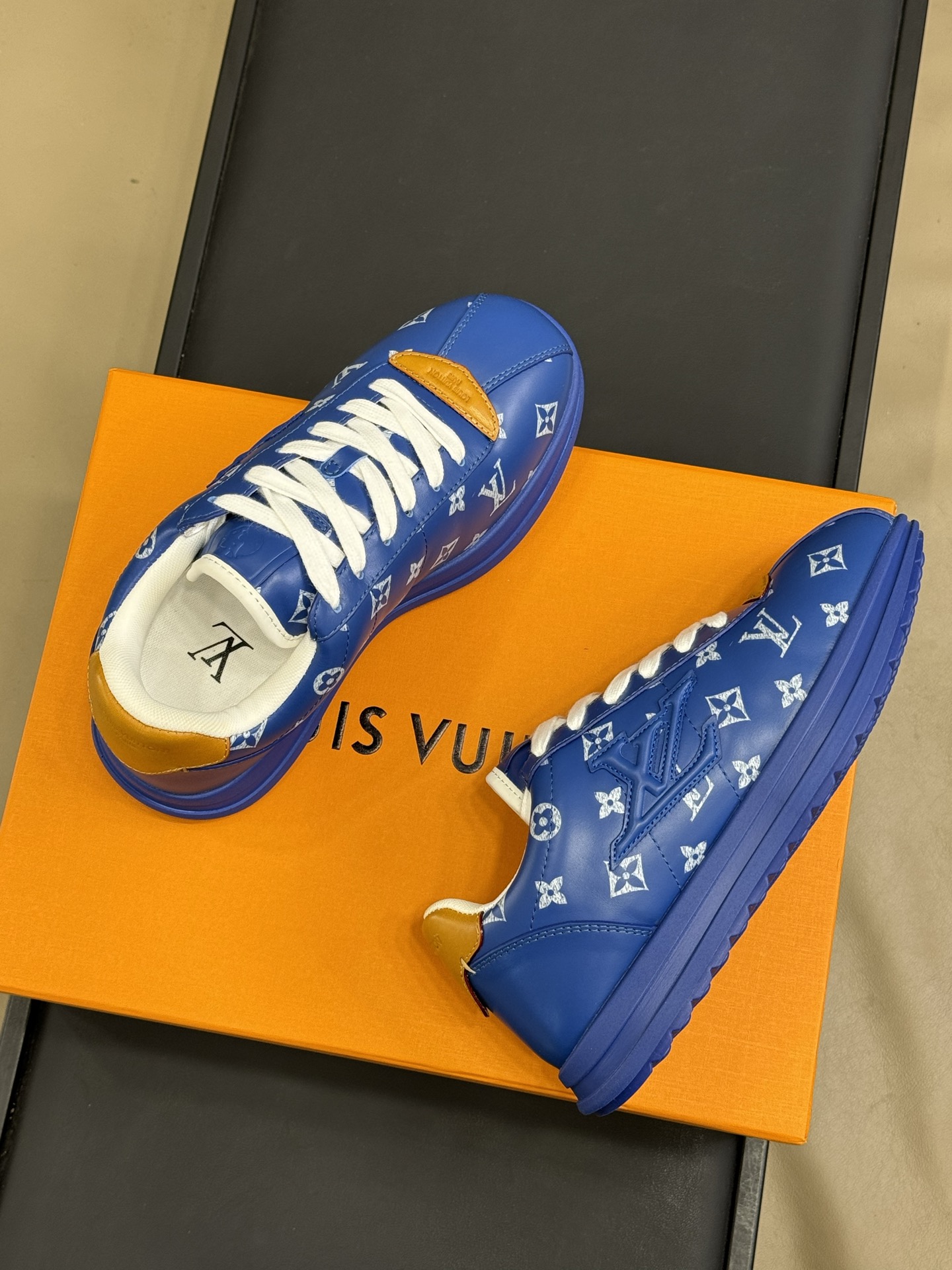 Lou*s Vuitton Buttersoft Sneakers(EU35-46)