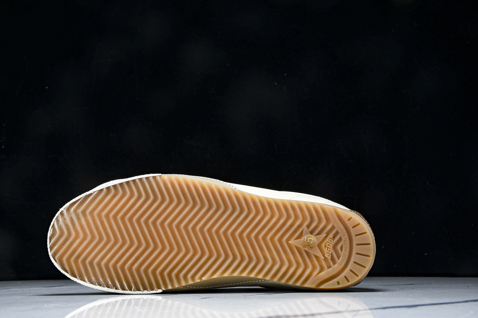 Golden Goose True Star 25s(EU35-45)