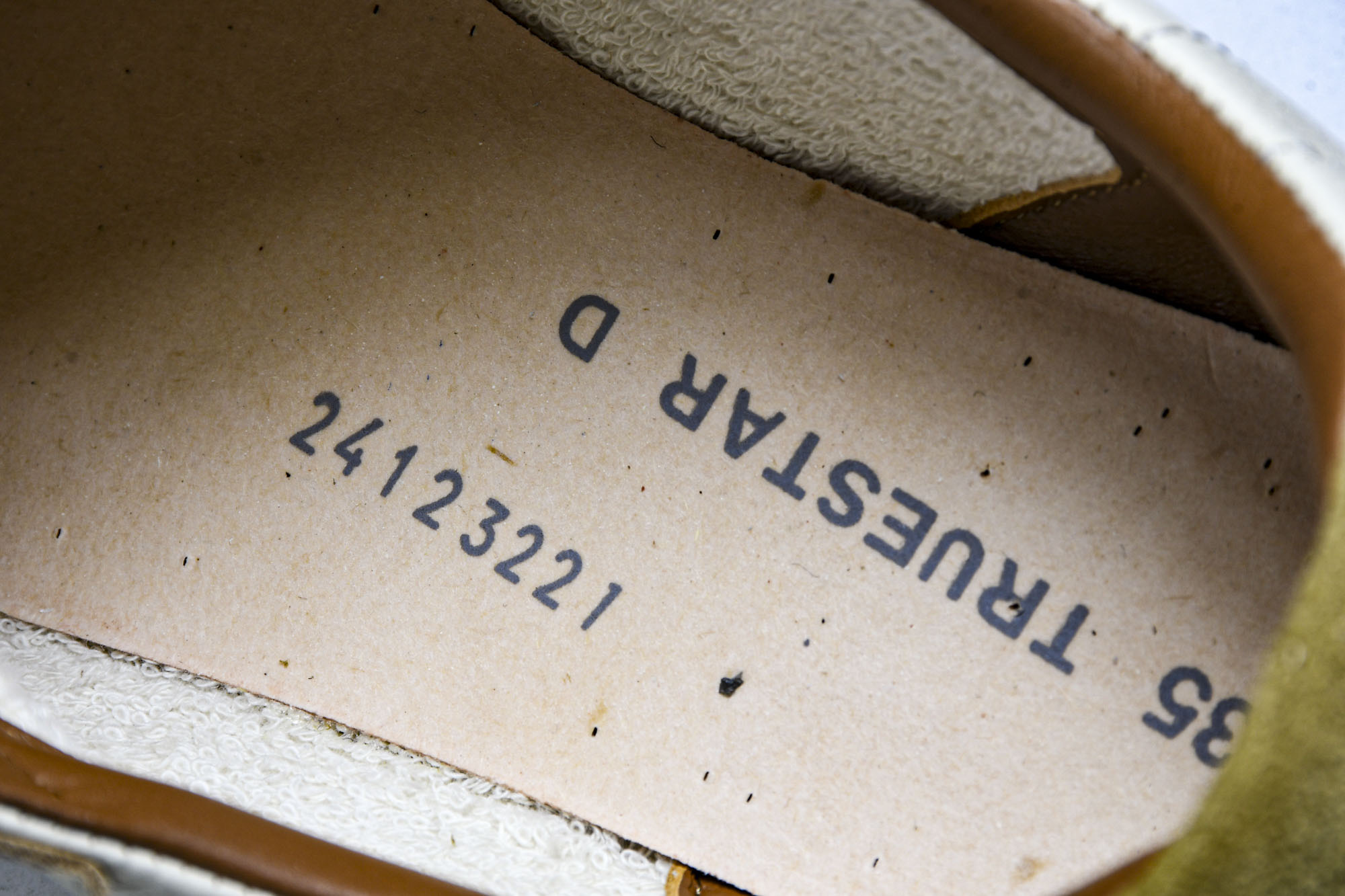 Golden Goose True Star 25s(EU35-45)