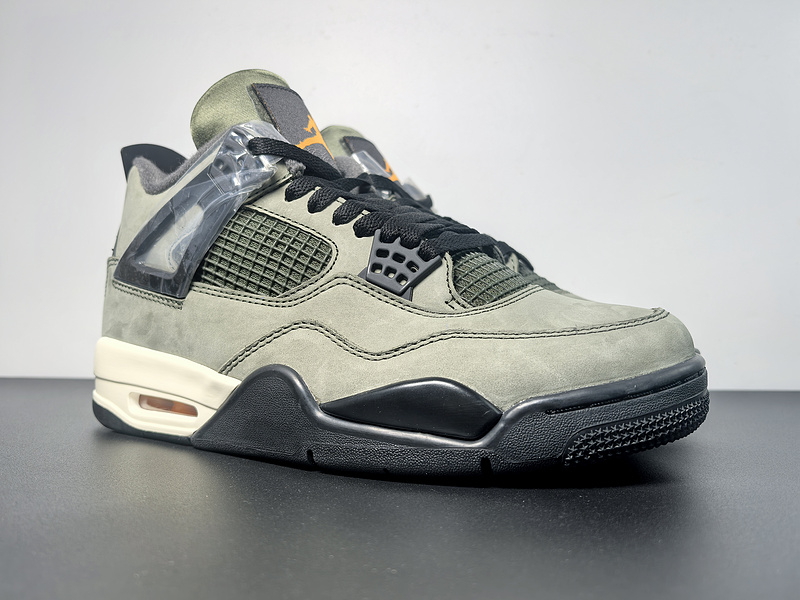 UNDEFEATED x Air Jordan 4 OG IB1519-200