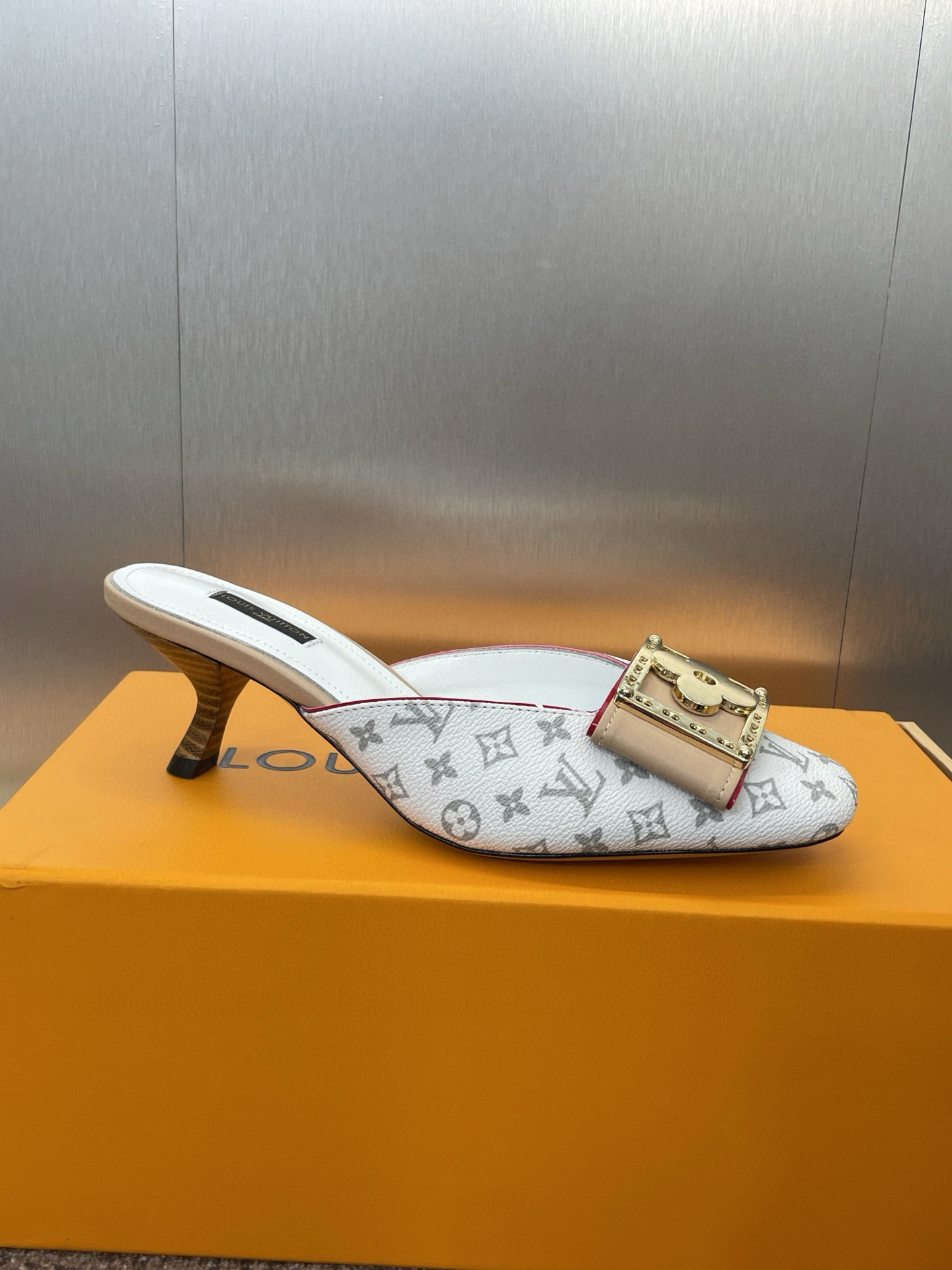 Louis Vuitton Slides-5.5CM(EU35-41)