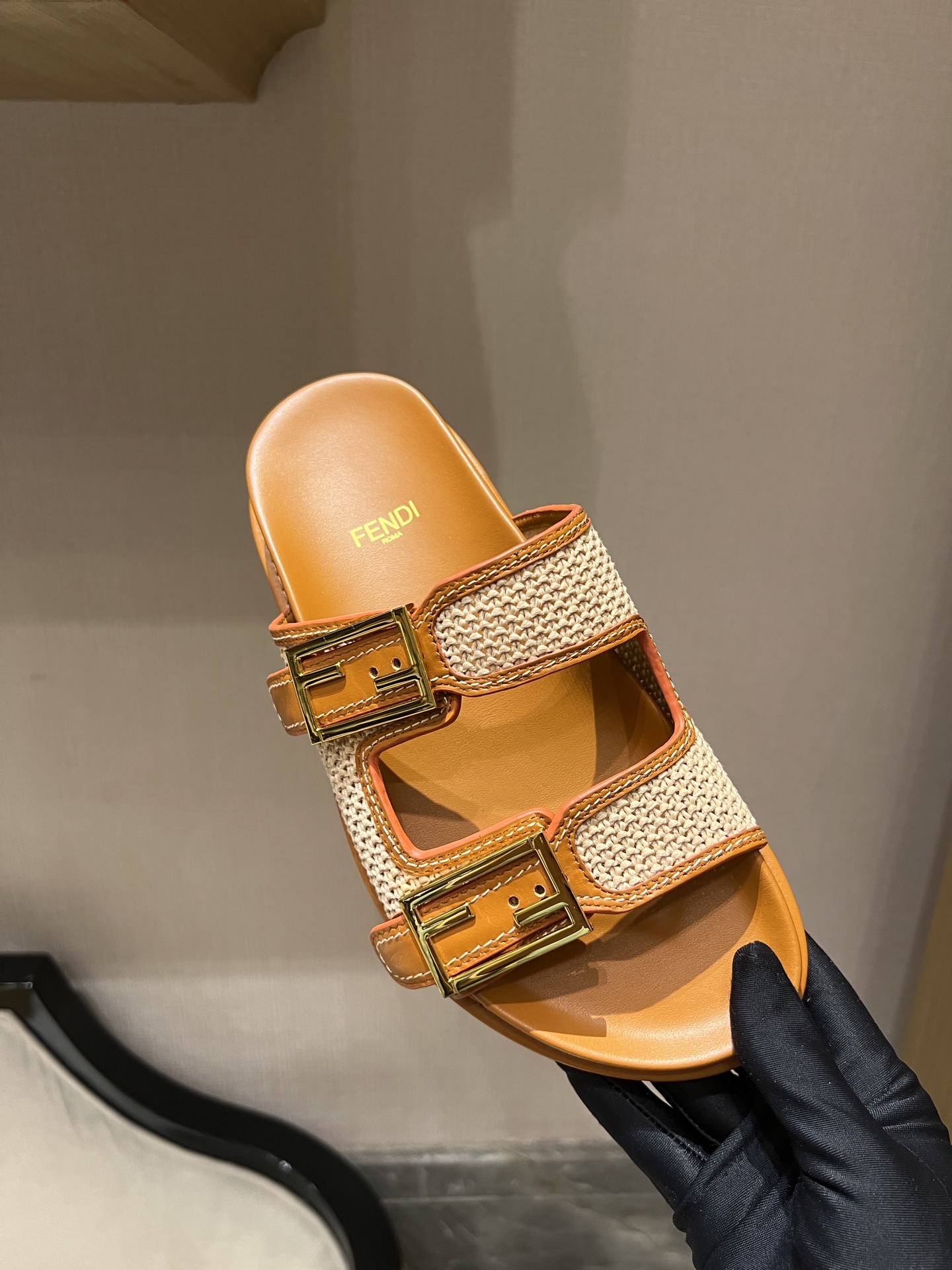 Fendi 2025ss Baguette Slides(EU35-41)