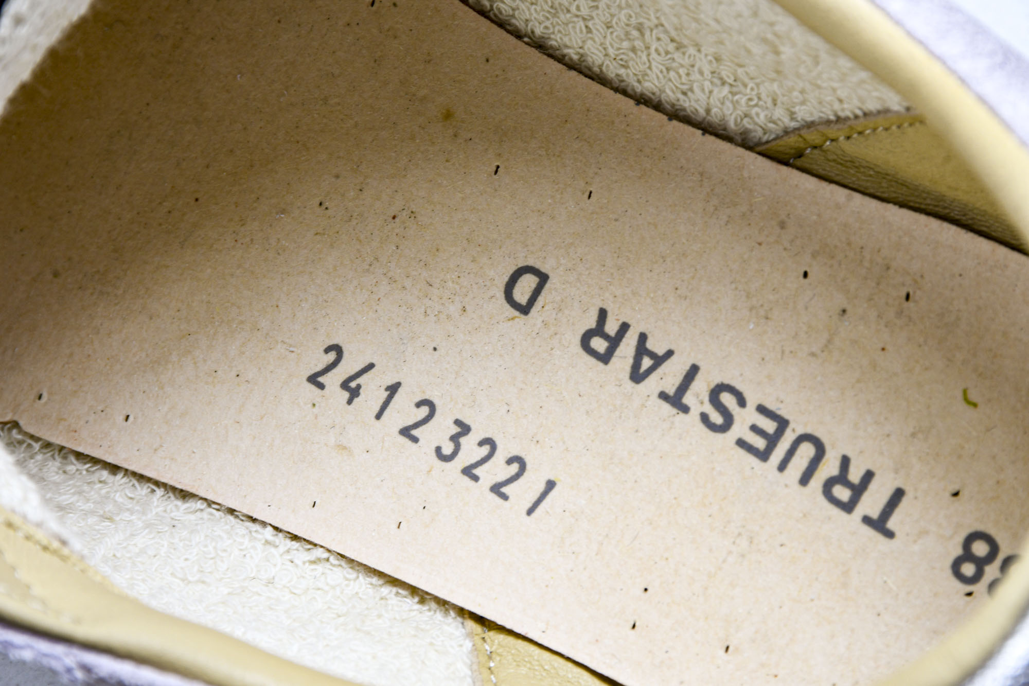 Golden Goose True Star 25s(EU35-45)