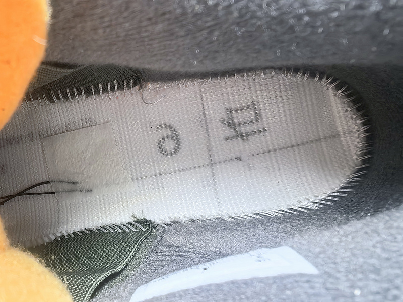 UNDEFEATED x Air Jordan 4 OG IB1519-200