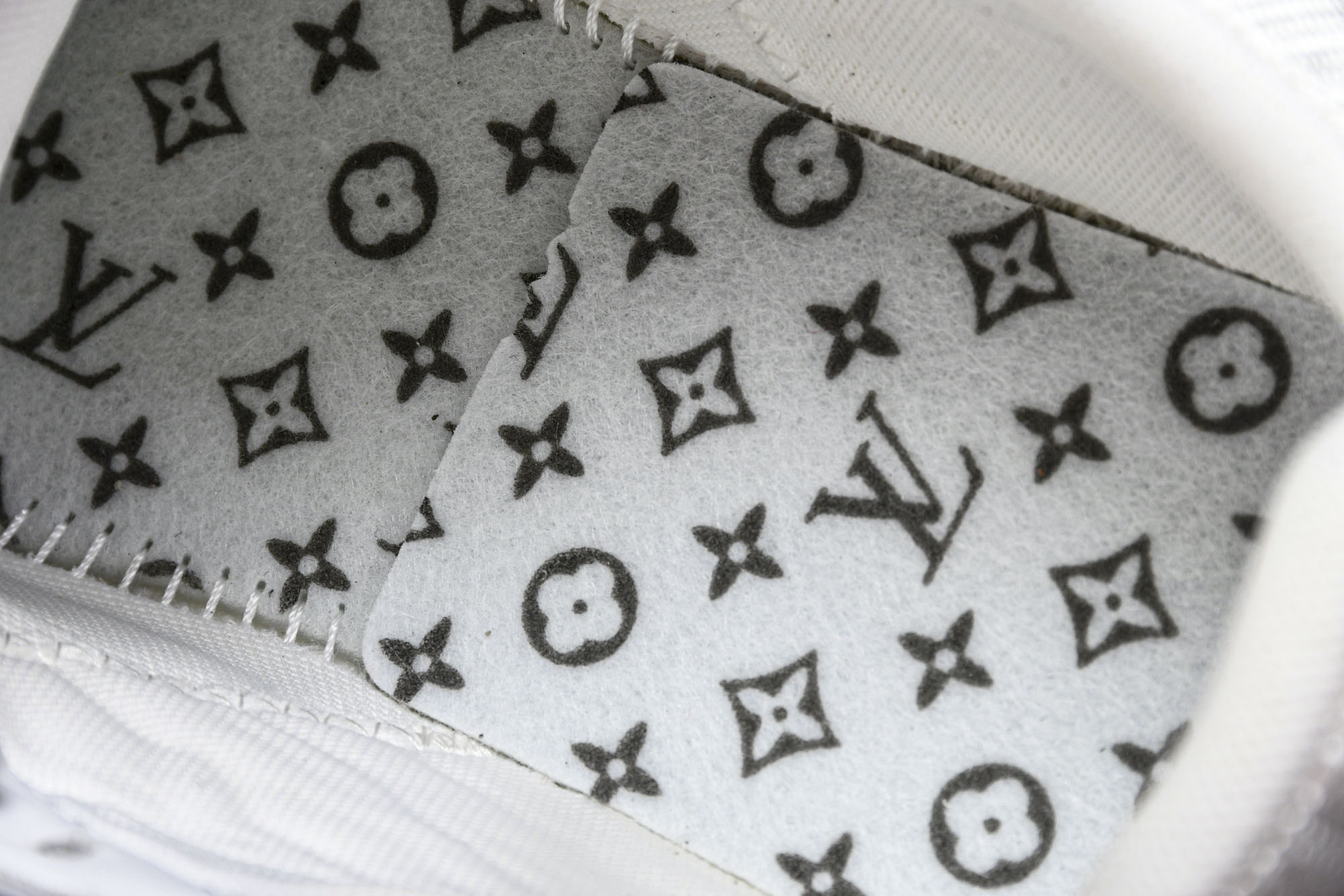 Lou*s Vuitton Olympia Sneakers(EU35-45)