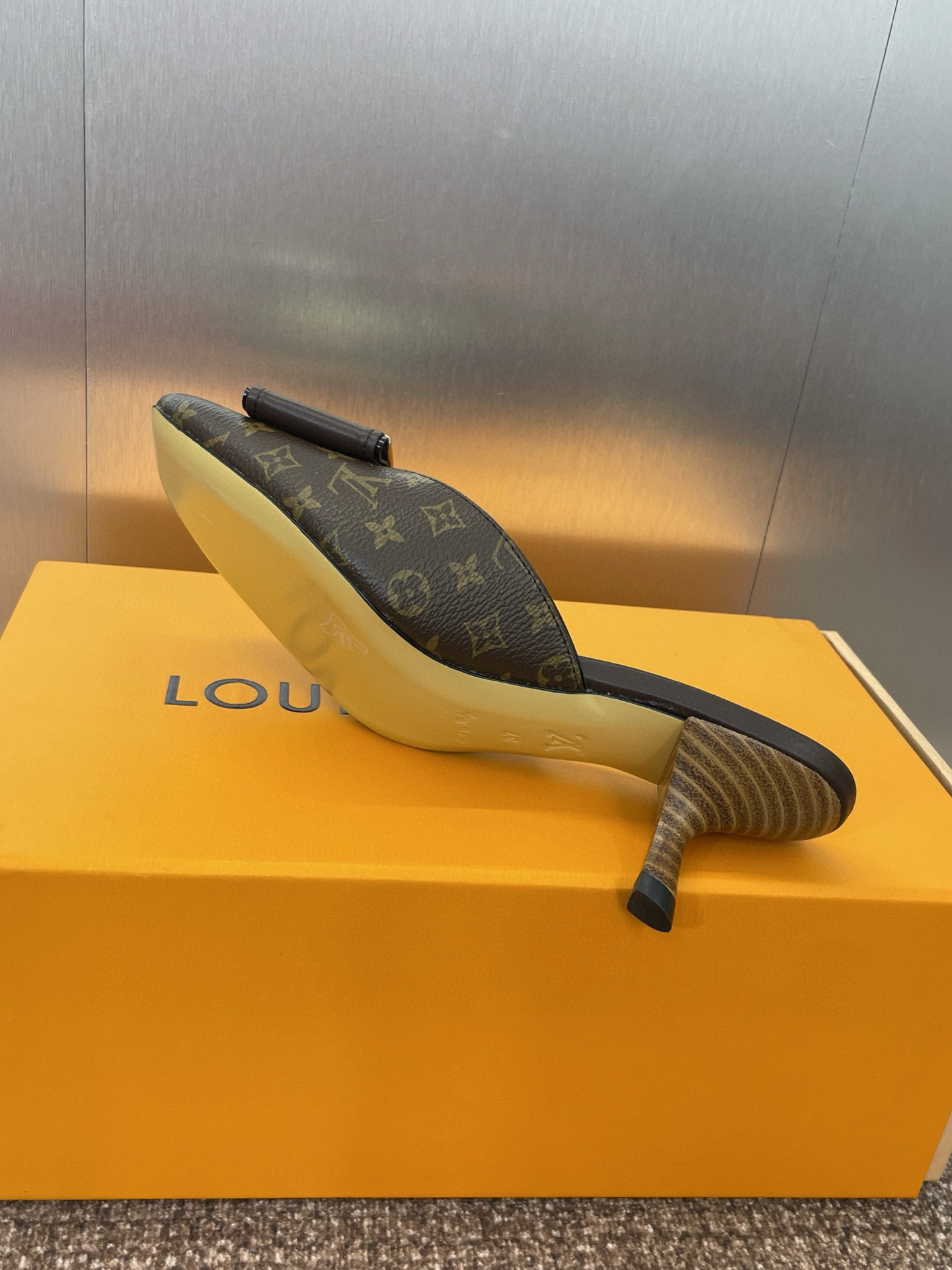 Louis Vuitton Slides-5.5CM(EU35-41)