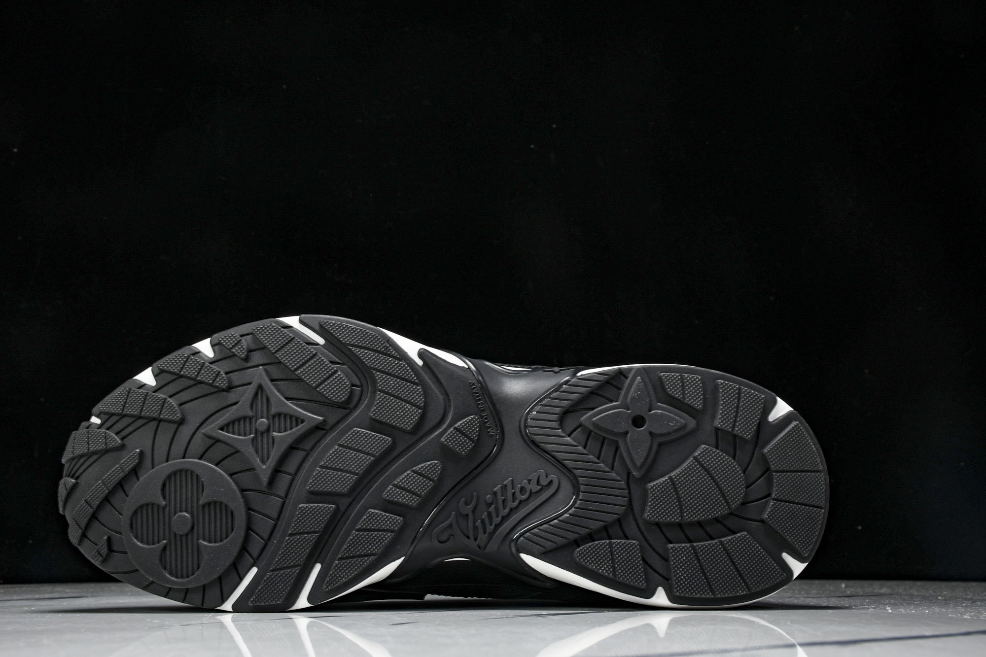 Lou*s Vuitton Olympia Sneakers(EU35-45)