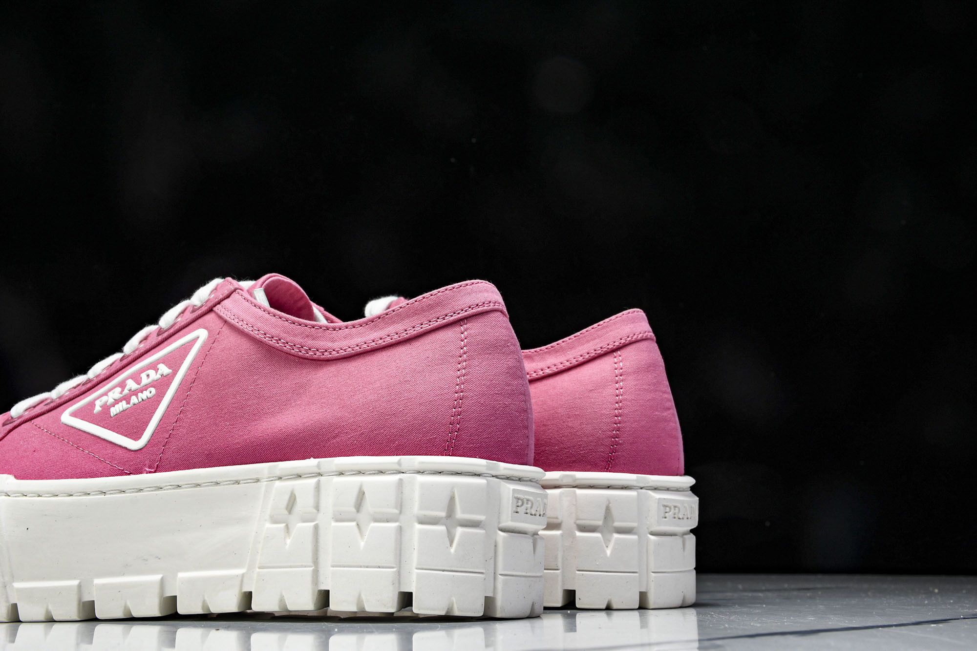 Prad*a Wheel Double Sneakers(EU35-41)