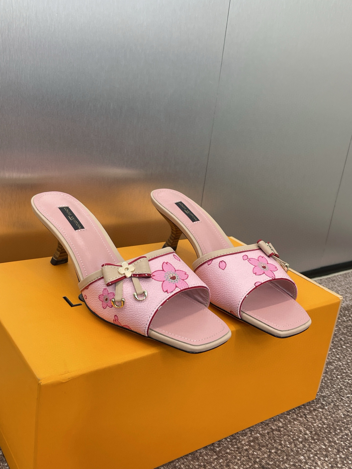 Louis Vuitton Slides-5.5CM(EU35-41)