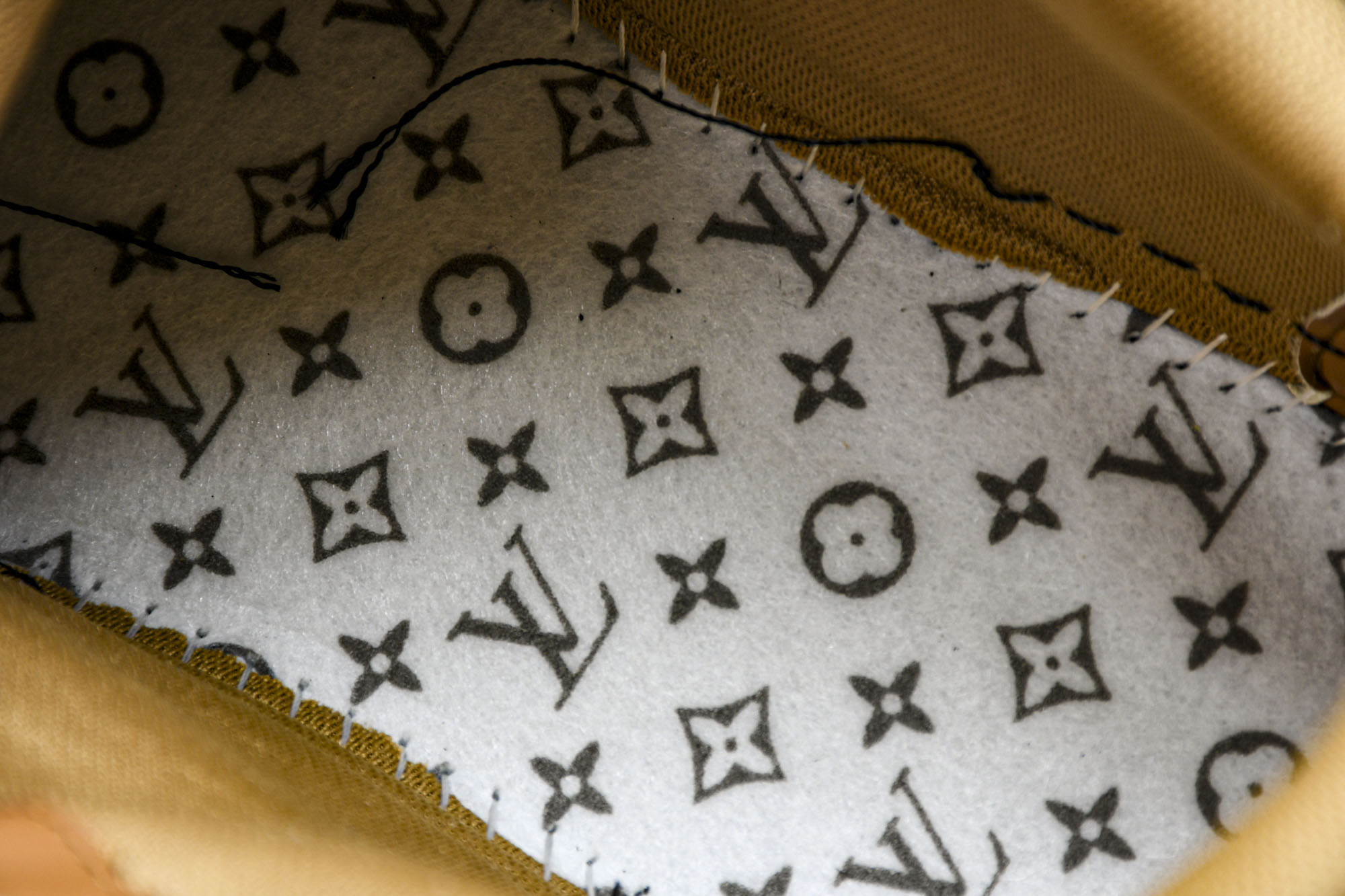 Lou*s Vuitton Trainer Sneakers(EU35-46)