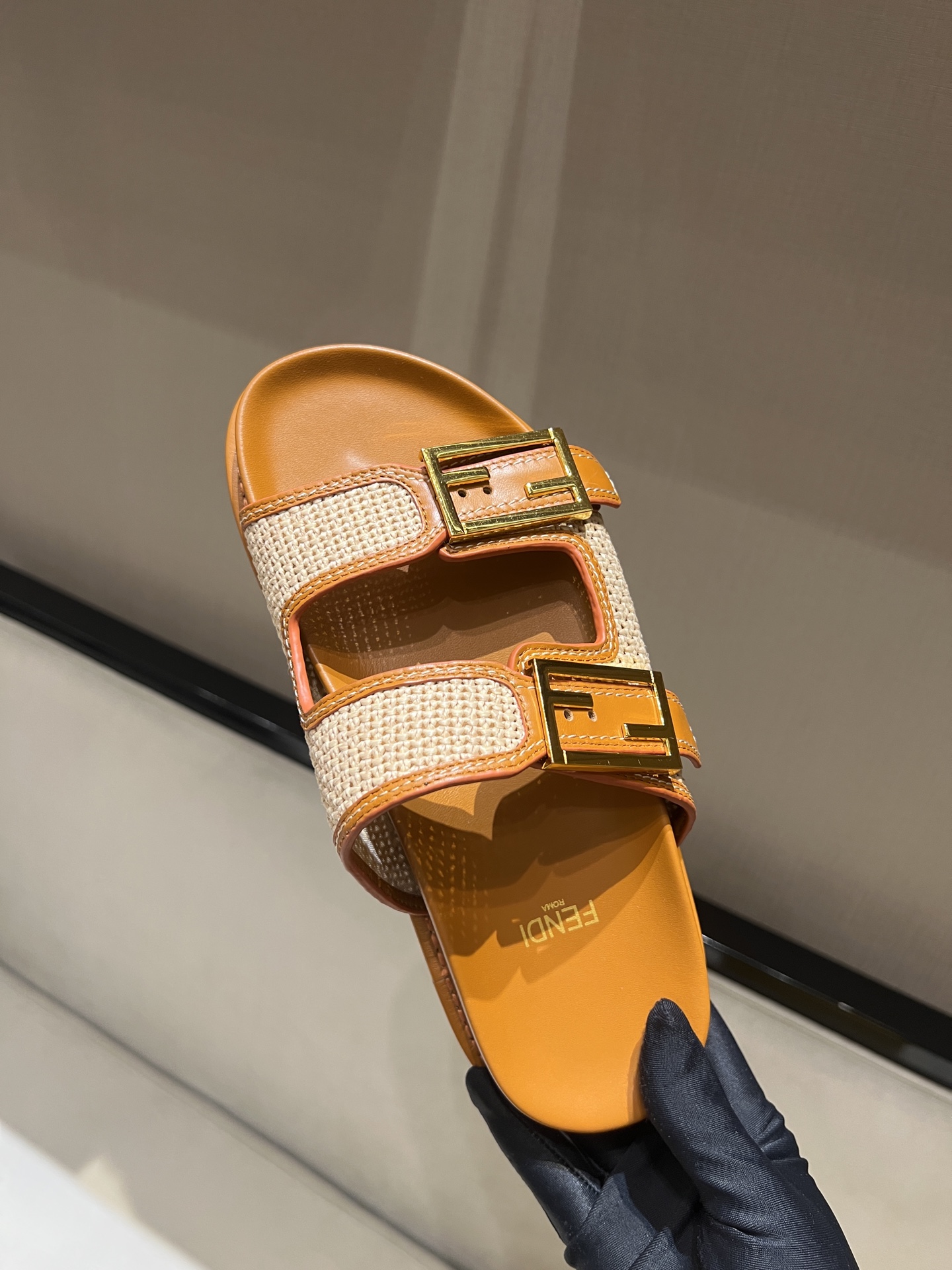 Fendi 2025ss Baguette Slides(EU35-41)