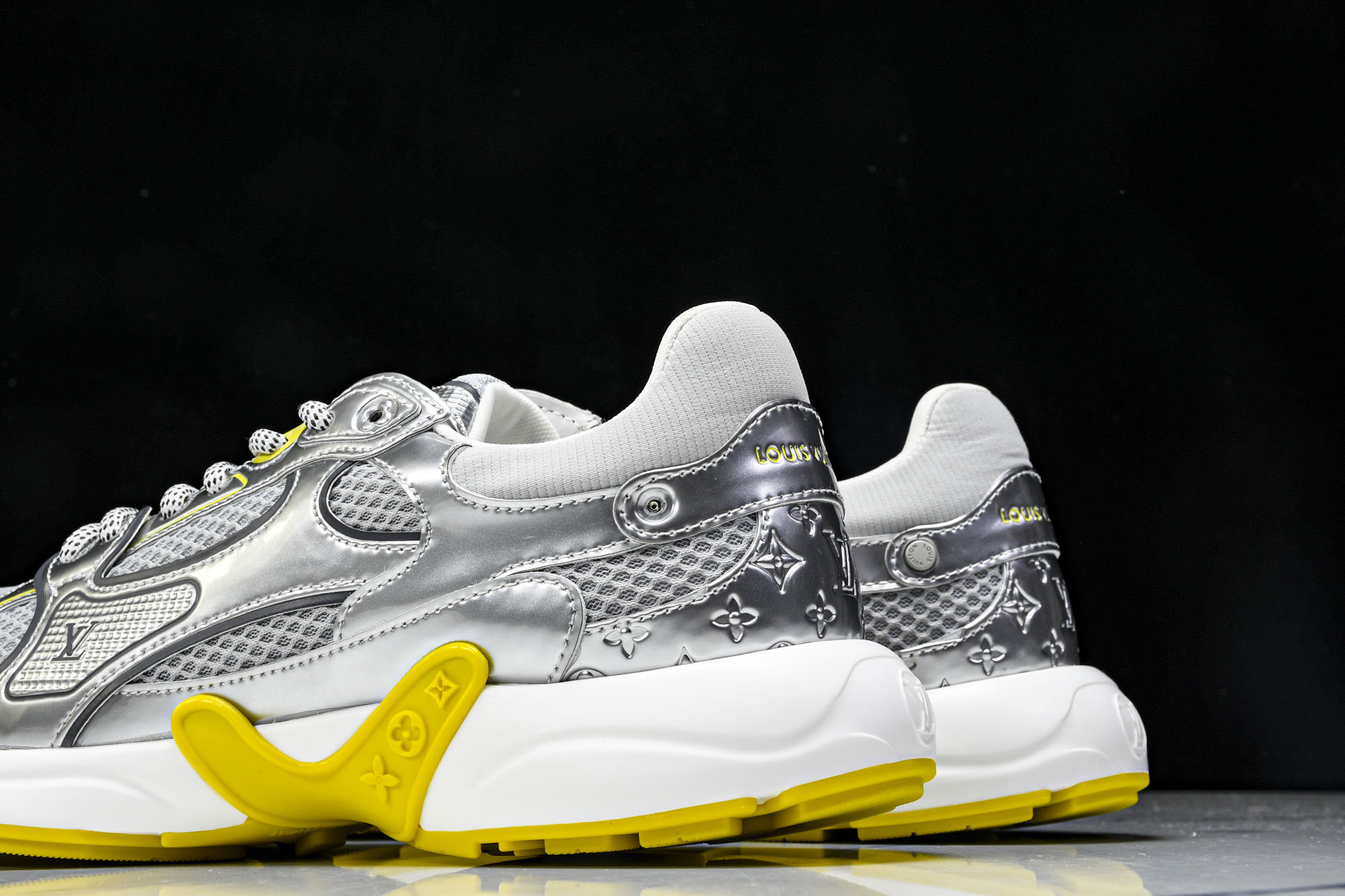 Lou*s Vuitton Olympia Sneakers(EU35-45)