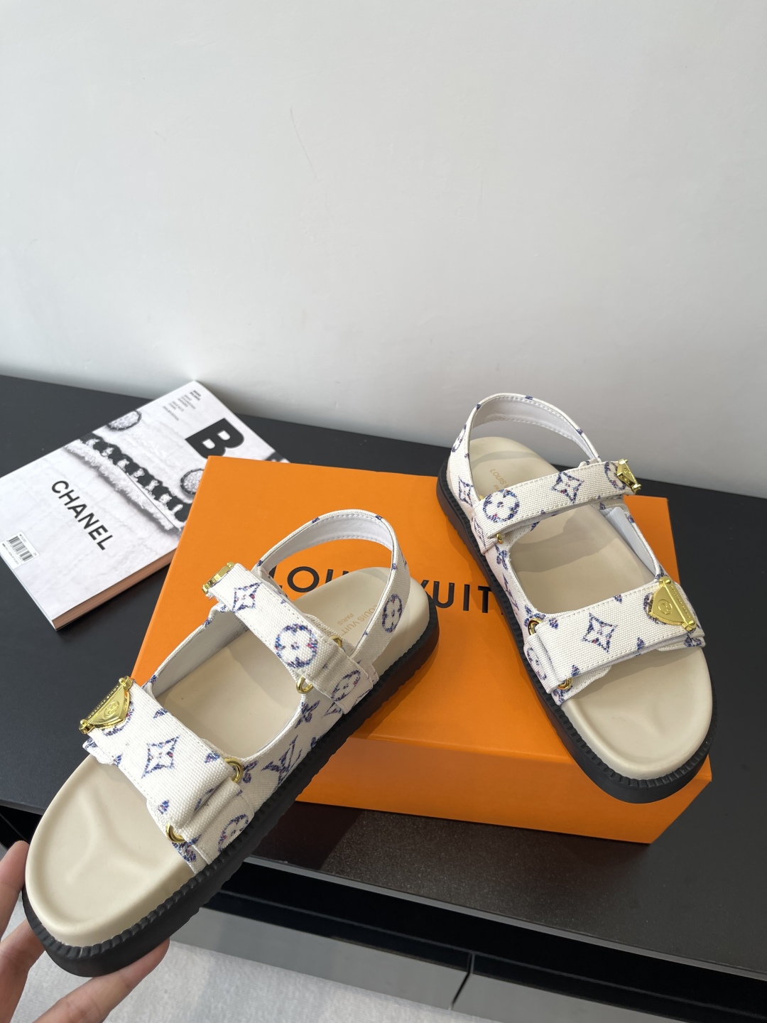 Louis Vuitt0n Slides(EU35-46)