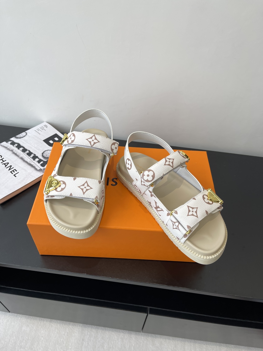 Louis Vuitt0n Slides(EU35-46)