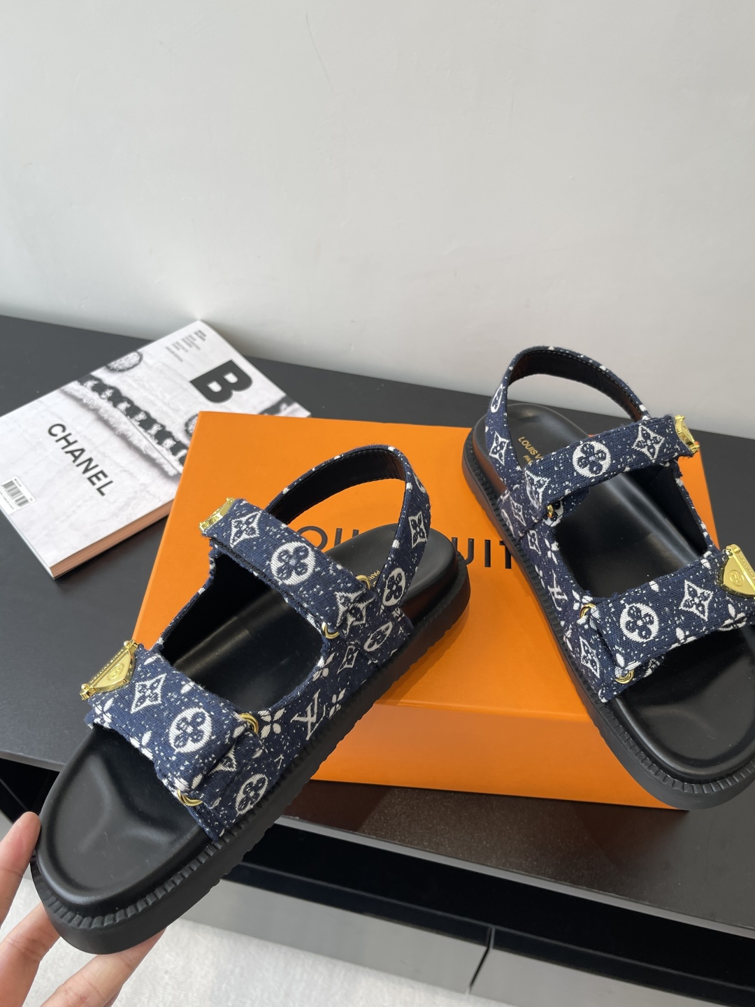 Louis Vuitt0n Slides(EU35-46)