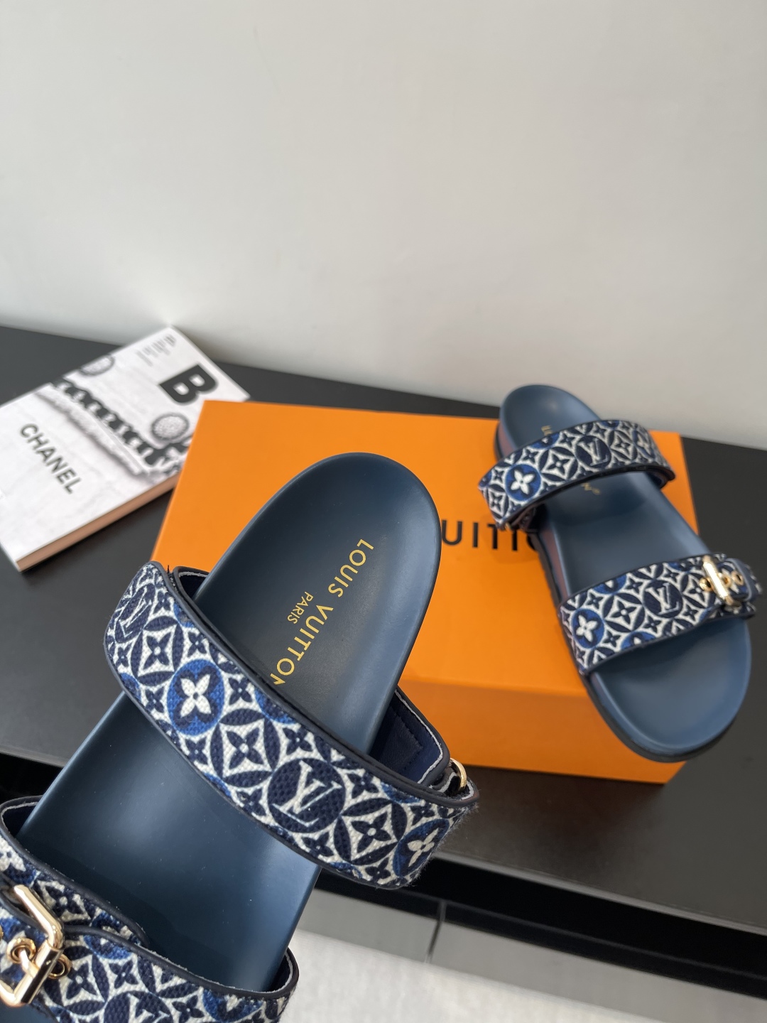 Louis Vuitt0n Slides(EU35-46)