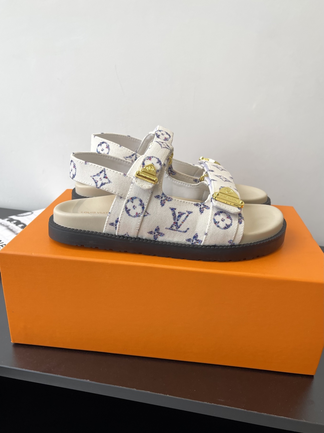 Louis Vuitt0n Slides(EU35-46)