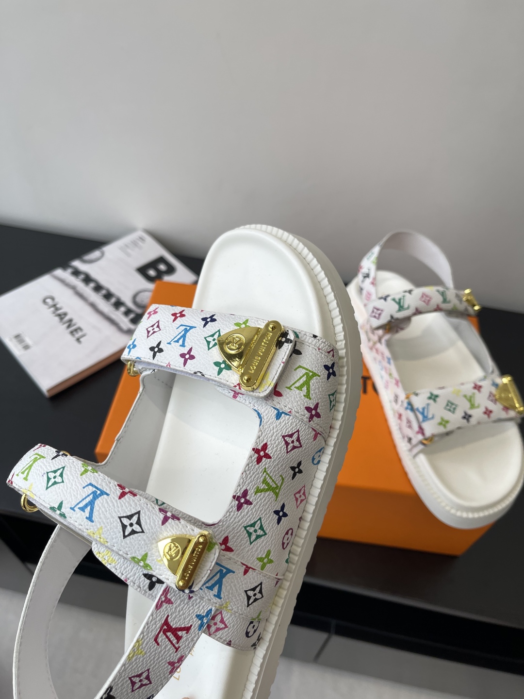 Louis Vuitt0n Slides(EU35-46)