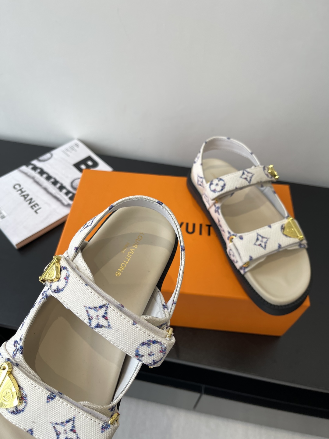 Louis Vuitt0n Slides(EU35-46)