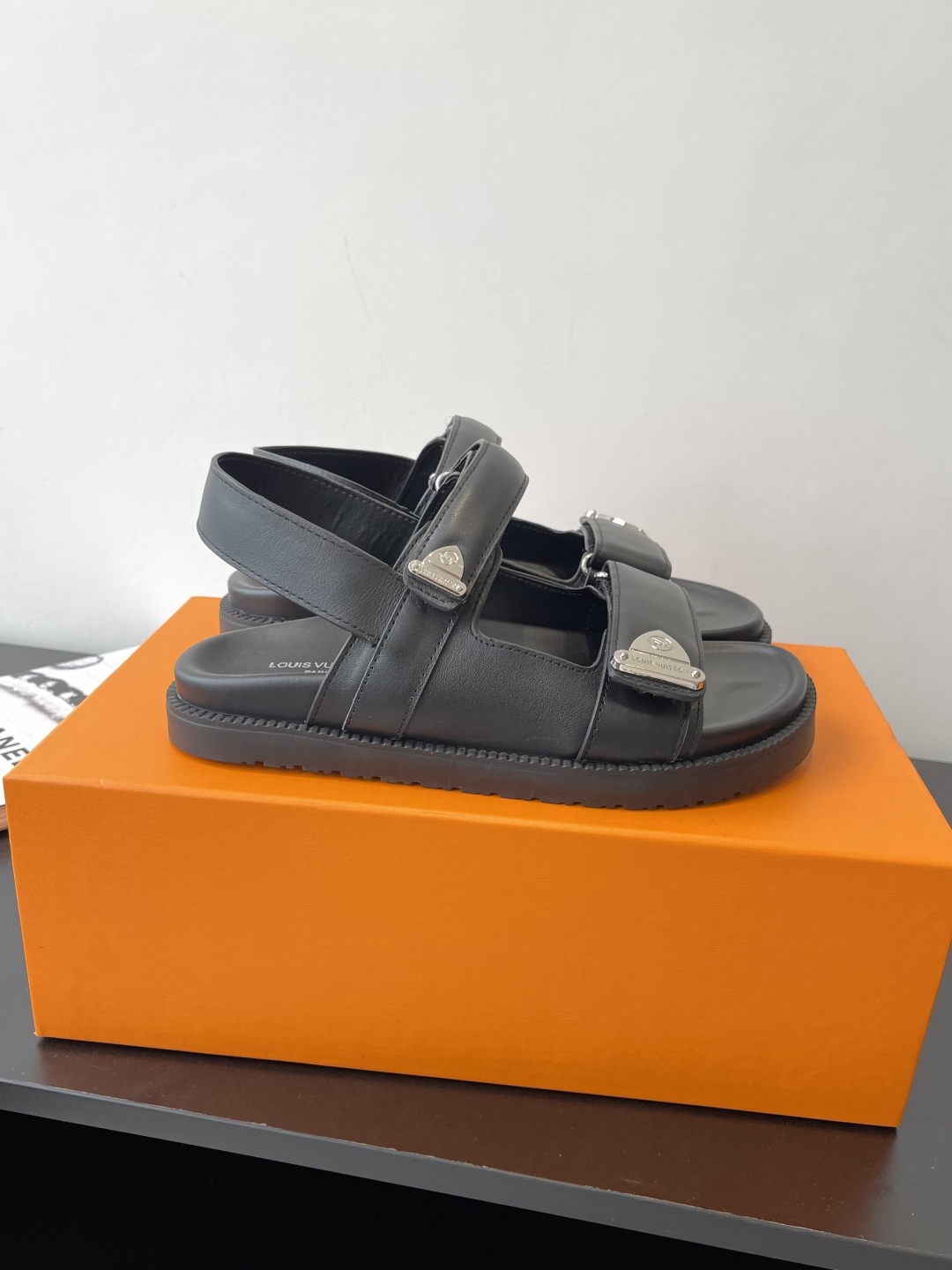 Louis Vuitt0n Slides(EU35-46)