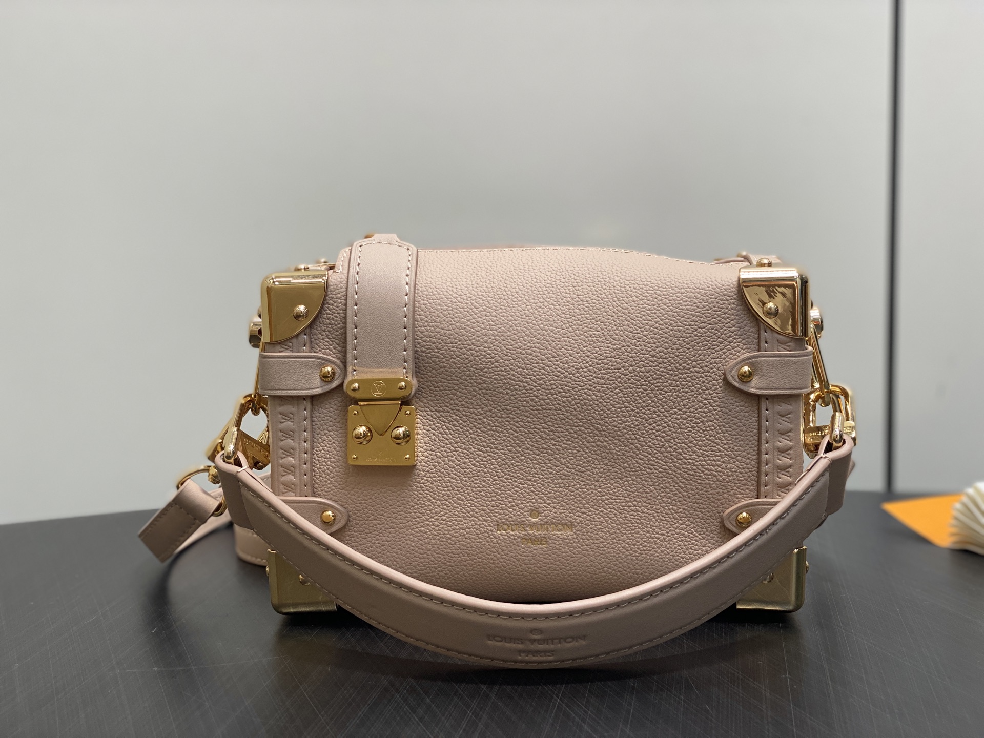 Louis Vuitton Side Trunk Bag (18.0 x 12.5 x 8 CM)