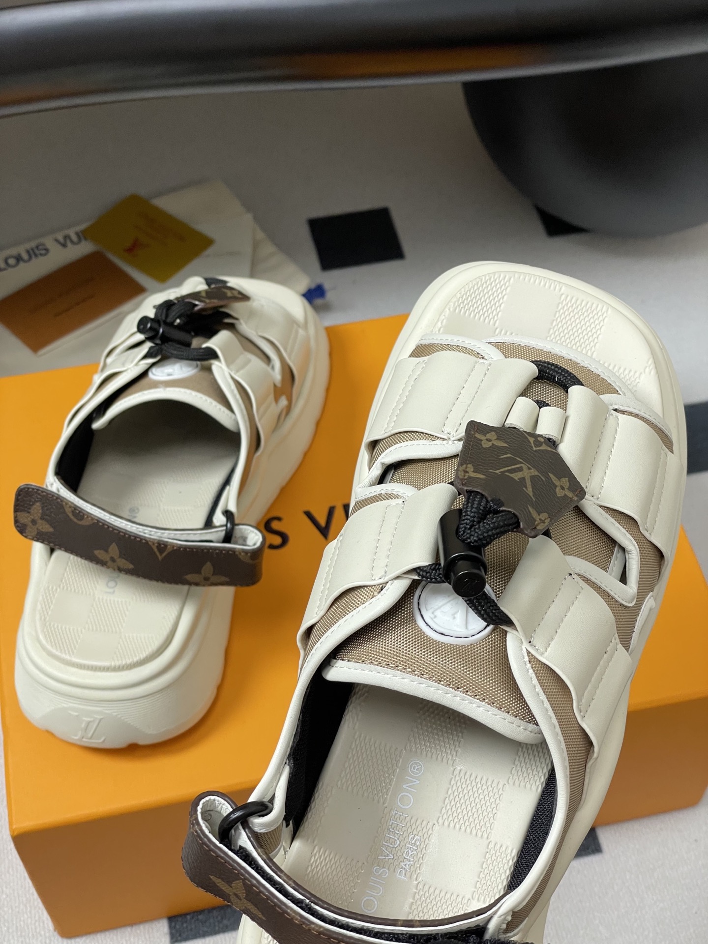Louis Vuitton Chameleon Sandals-5CM(EU5-42)