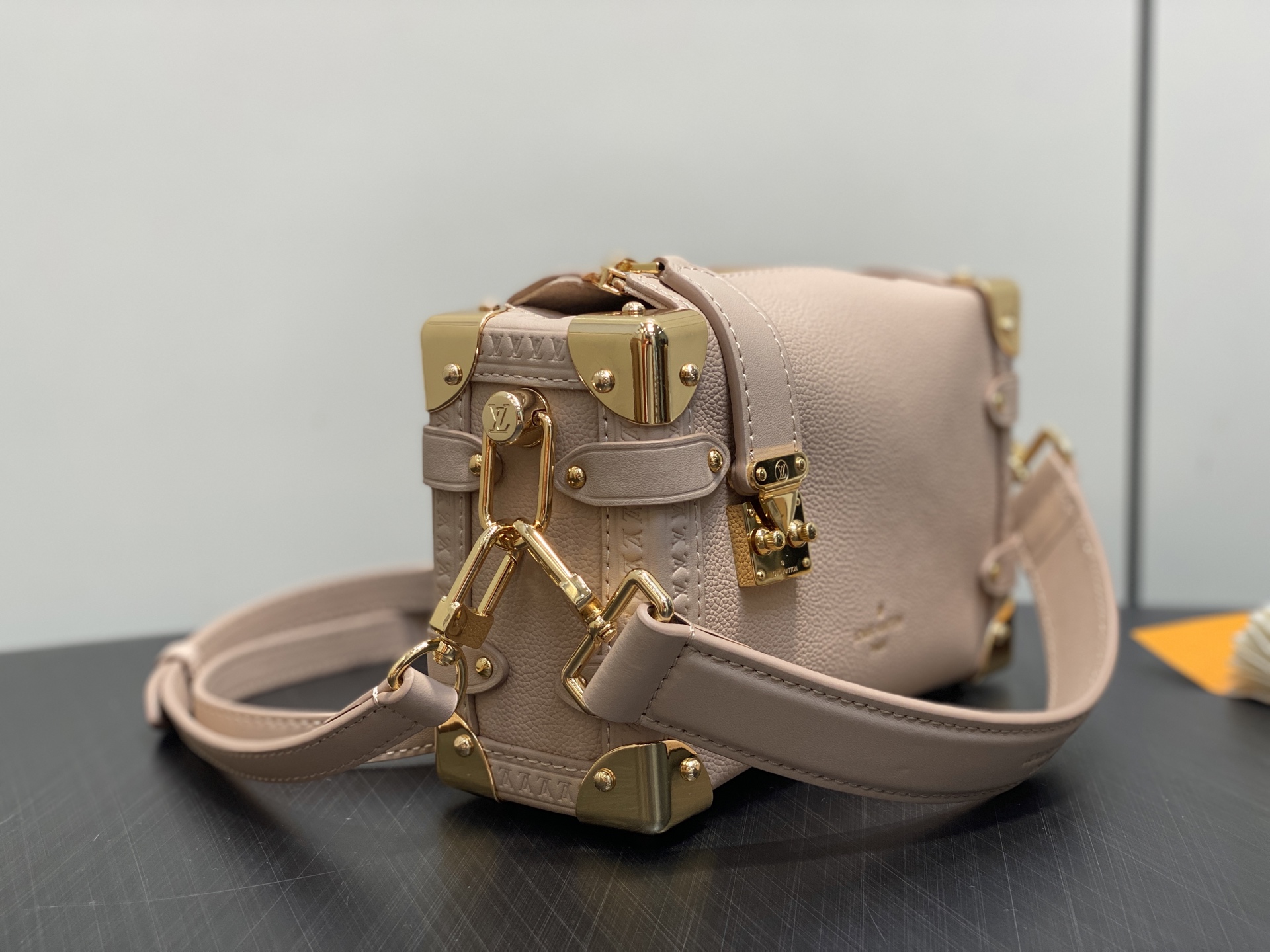 Louis Vuitton Side Trunk Bag (18.0 x 12.5 x 8 CM)