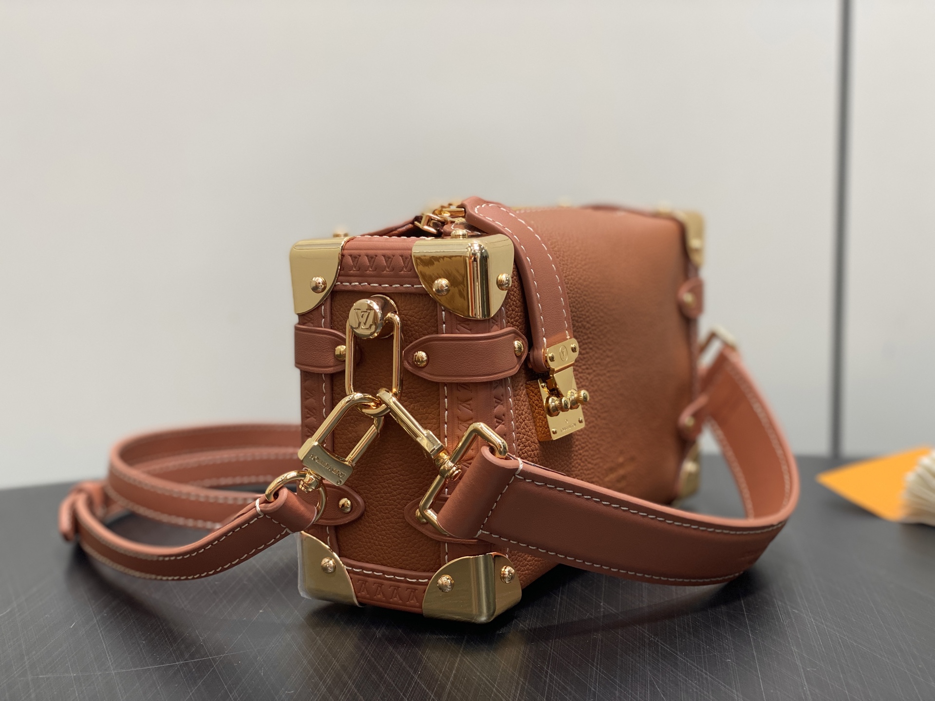 Louis Vuitton Side Trunk Bag (18.0 x 12.5 x 8 CM)