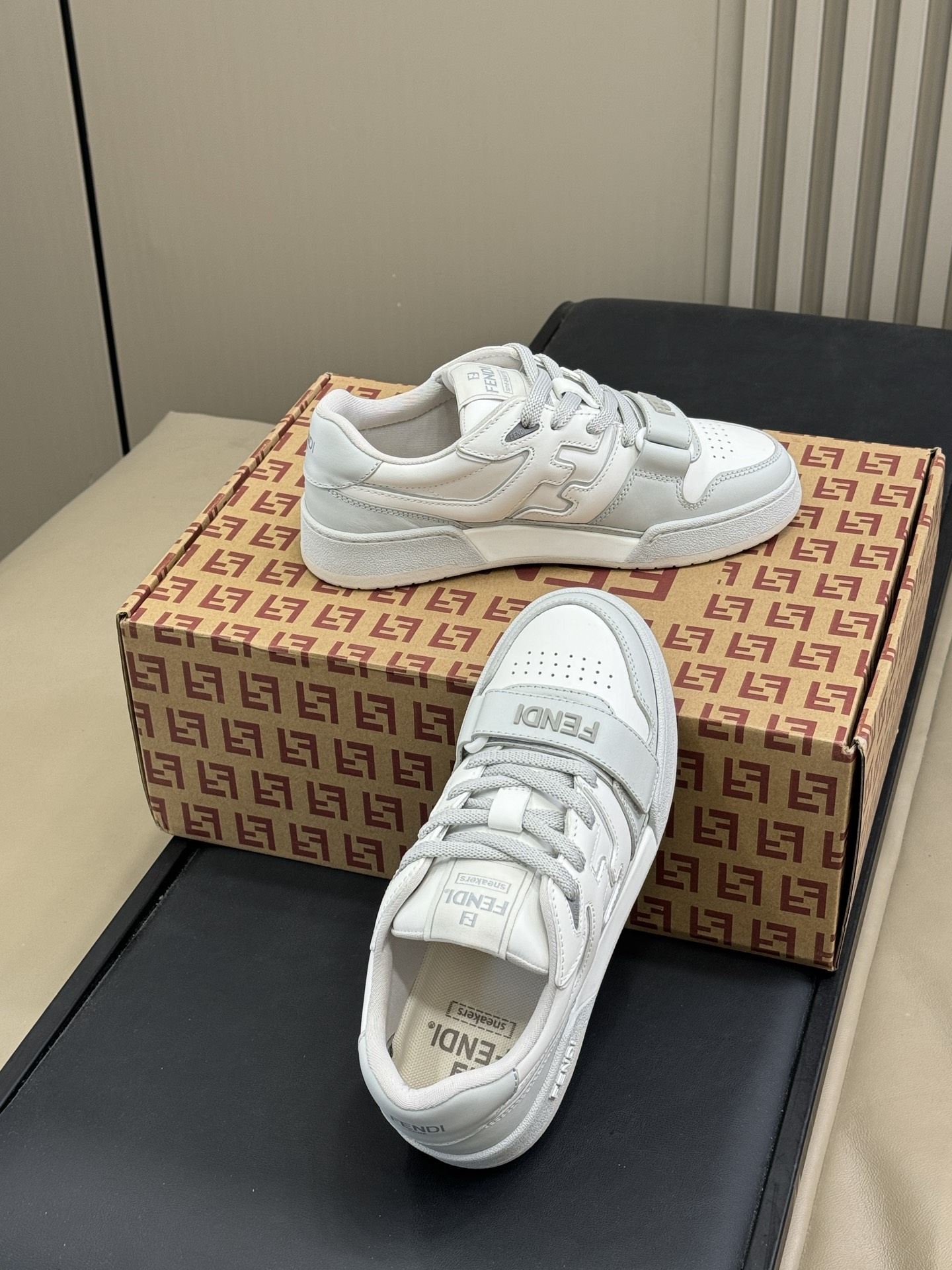 Fend* 2025ss Sneakers(EU35-45)