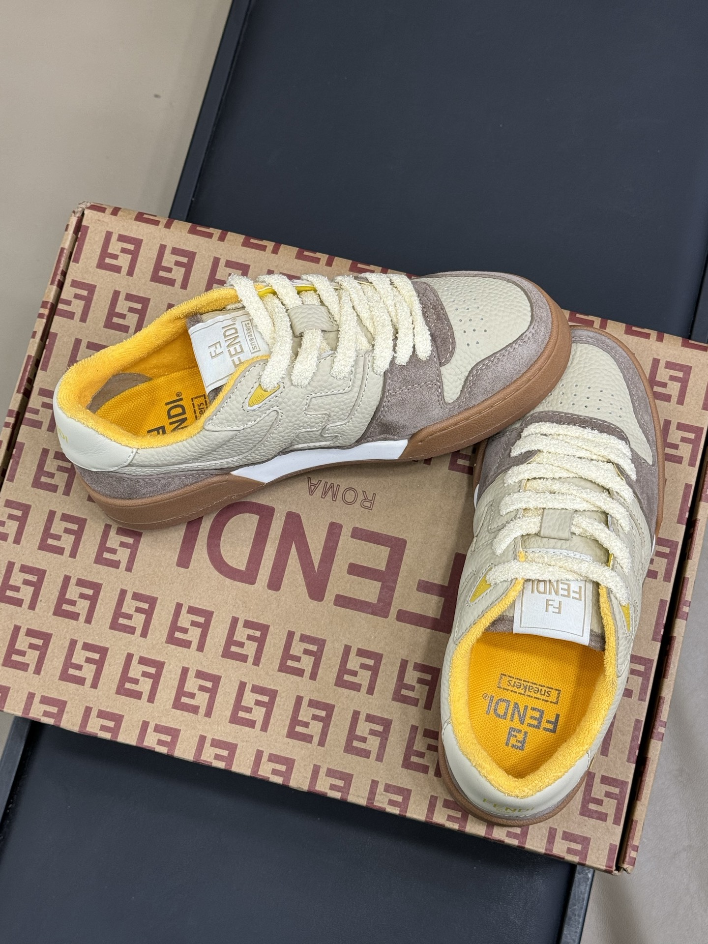 Fend* 2025ss Sneakers(EU35-45)